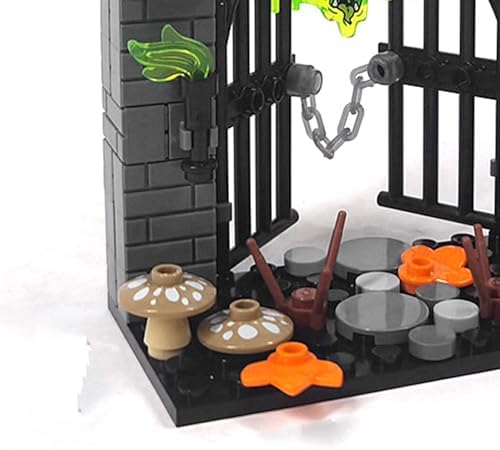 Halloween Graveyard Center Gate Building Blocks Set, 86 PCS Gothic Entry