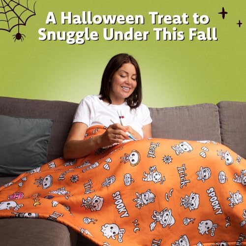 Craftikit Halloween Coloring Blanket for Adults, 16 Fabric Markers