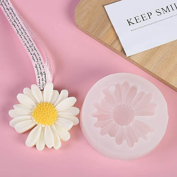 Daisy 4 Pack Flower Molds - Image 4