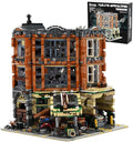 Retro Modular Buildings City Sets, Abandoned Expert Garage and Rusted Cars by Unknown