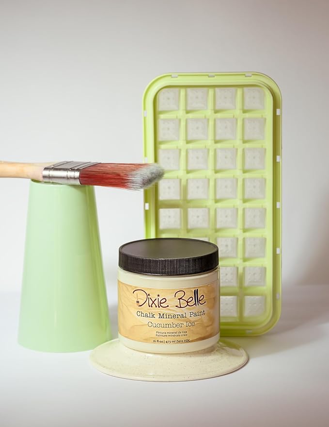 Dixie Belle Paint Company Chalk Finish Furniture Paint - Image 4
