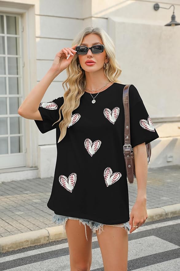 MOUSYA Baseball Shirts Women Oversized Baseball Mom Tshirt Baseball Heart Graphic Tee