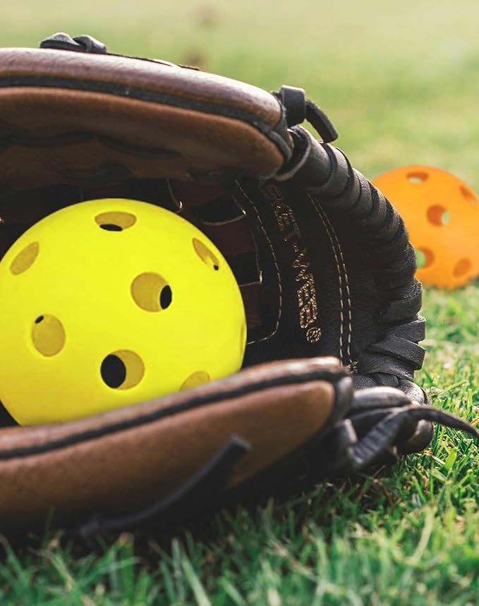 Tarutaru 20 Pack Plastic Practice Balls for Baseball & Softball - Soft Ball for Baseballs Hitting, Pitching, Batting Training, Lightweight Hollow Limited Flight Indoor & Outdoor Sport Diameter 2.83in
