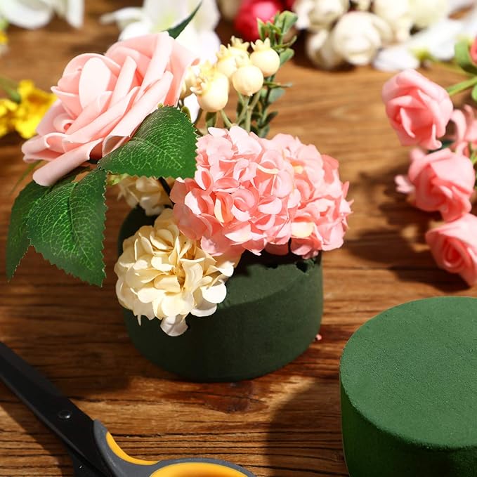 Maitys 12 Pieces Round Floral Foam Wet Green Flower Foam DIY Flower Arrangement - Image 4