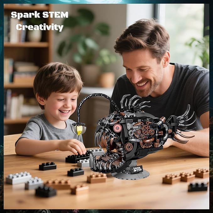 Mechanical Angler Fish Building Block Set - Image 3