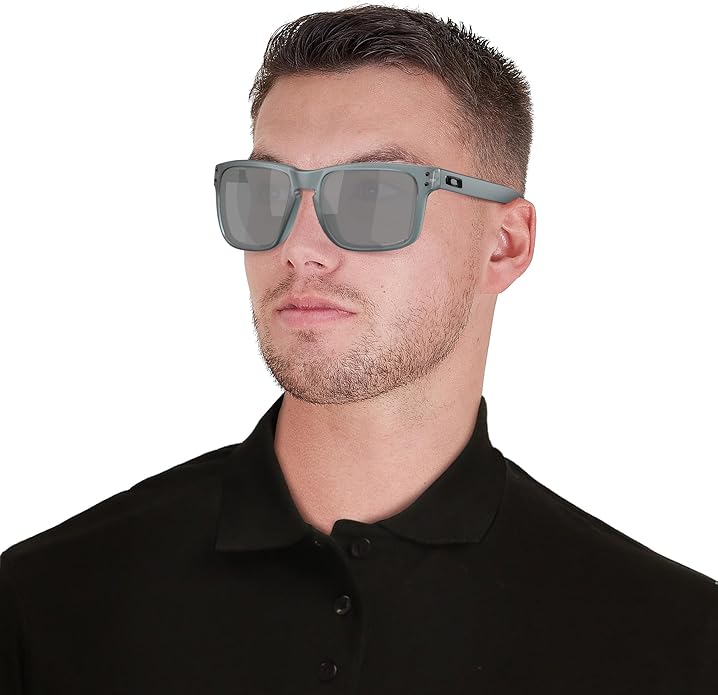 Oakley Mens OO9102 Holbrook Polarized Square Sunglasses