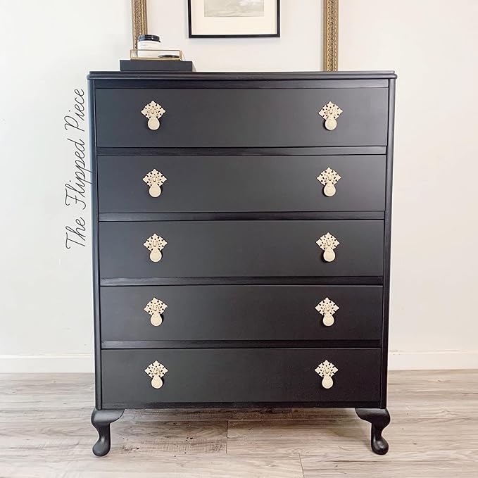 Dixie Belle Paint Company Chalk Finish Furniture Paint - Image 7