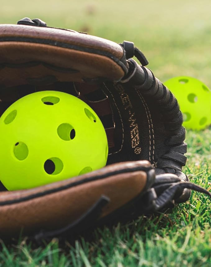 Tarutaru 20 Pack Plastic Practice Balls for Baseball & Softball - Soft Ball for Baseballs Hitting, Pitching, Batting Training, Lightweight Hollow Limited Flight Indoor & Outdoor Sport Diameter 2.83in