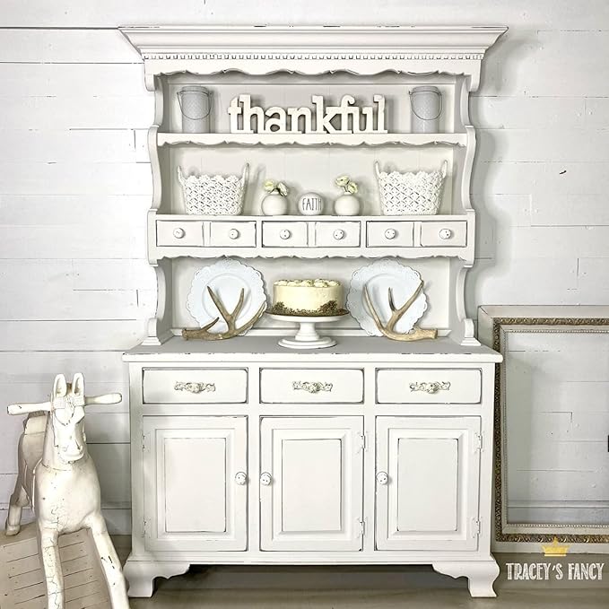 Dixie Belle Paint Company Chalk Finish Furniture Paint - Image 6