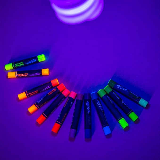 Mont Marte Fluoro Oil Pastels Signature 12pc, 12 Assorted Colors, Vibrant Oil - Image 4