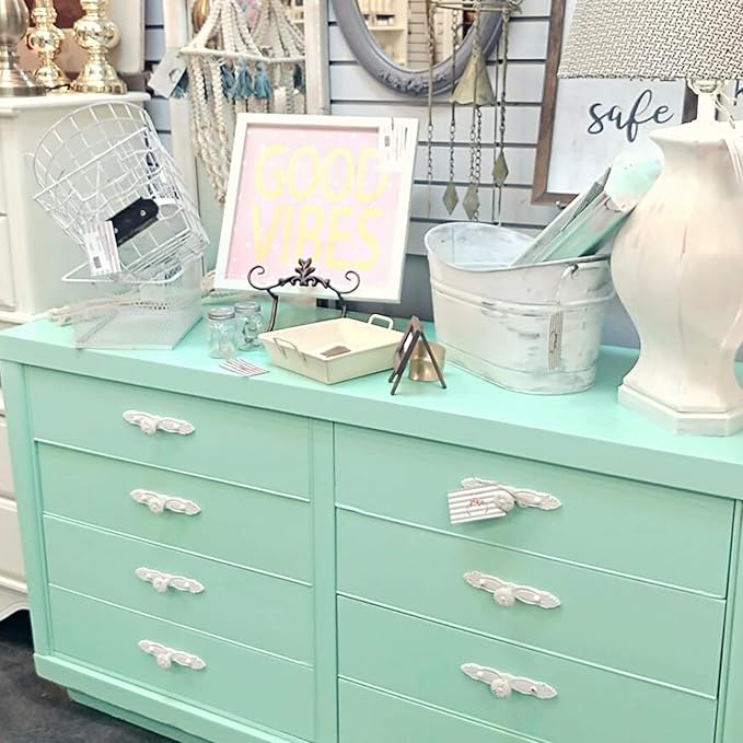 Chalky Chicks All-in-One Chalk Paint - Image 4