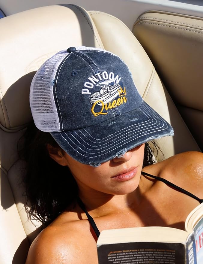 InnoBeta Pontoon Queen Hat, Boat Captain Gifts for Women, Pontoon Accessories Baseball Cap, for Pontoon Owners