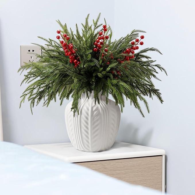 15 Pcs Christmas Norfolk Pine Branches - Image 6
