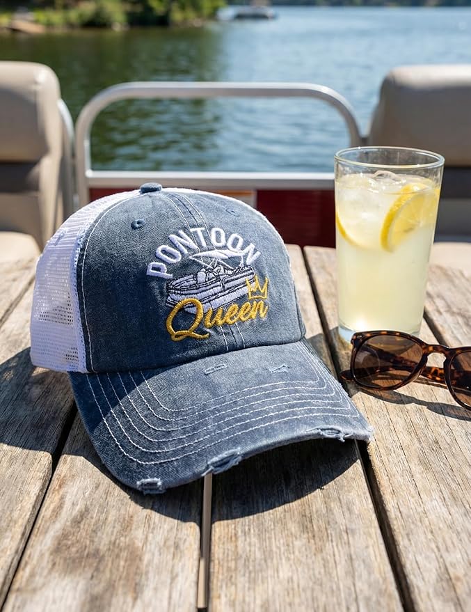 InnoBeta Pontoon Queen Hat, Boat Captain Gifts for Women, Pontoon Accessories Baseball Cap, for Pontoon Owners