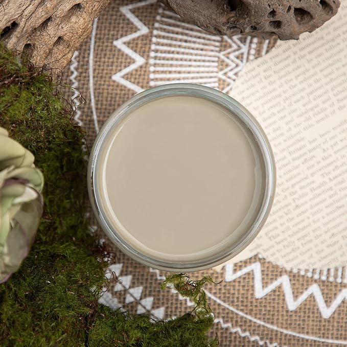 Dixie Belle Paint Company Chalk Finish Furniture Paint by DixieBellePaintCompany