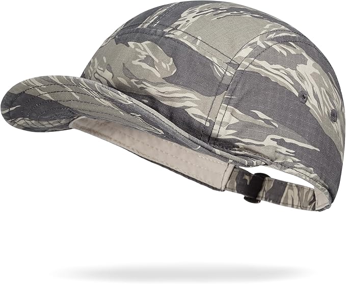 CLAPE Camo Short Brim Baseball Cap for Men, Low Profile 5 Panel Camper Hat Breathable Cotton Summer Outdoor Cool Running Hat