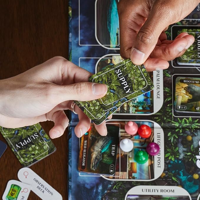 Hasbro Gaming Clue Conspiracy Board Game - Image 10