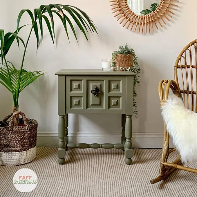 Dixie Belle Paint Company Chalk Finish Furniture Paint - Image 6