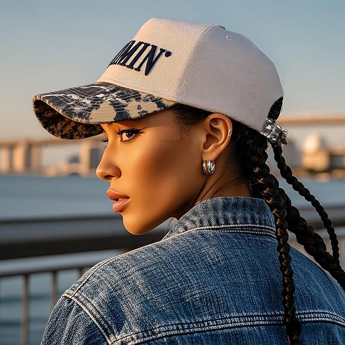 Women’s Mommin Trucker Hat – Vintage Two-Tone Ponytail Baseball Cap, Embroidered Adjustable Hat, Great Gift for Mom & Women
