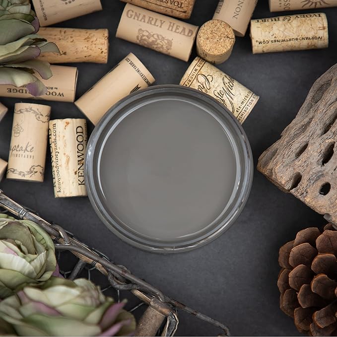 Dixie Belle Paint Company Chalk Finish Furniture Paint by DixieBellePaintCompany