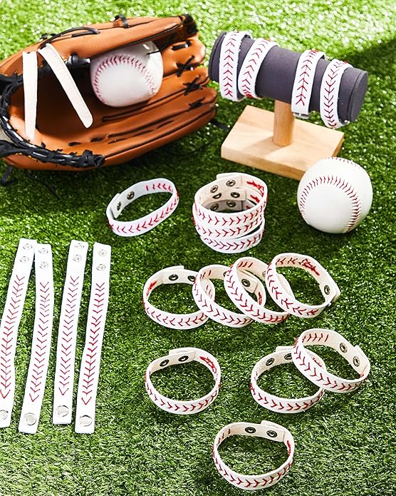 Retrowavy Genuine Leather Baseball Bracelet Baseball Party Favors Gifts Sport Wristbands Team Theme Birthday Gift for Teens
